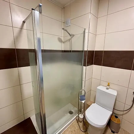 Fantastic Two Bed Close To The *