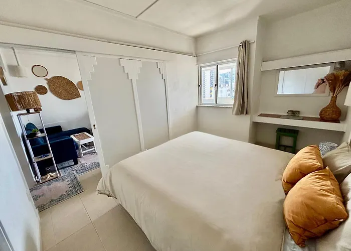 Lägenhet Fantastic Two Bed Close To The