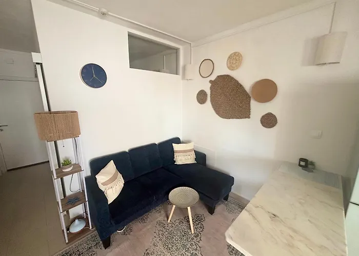 Fantastic Two Bed Close To The Lägenhet Portimão